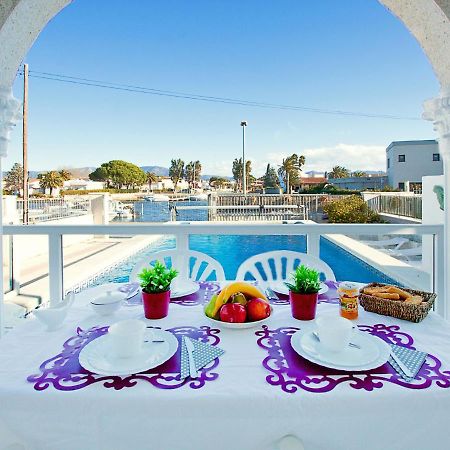 Holiday Home Requesens Canal Empuriabrava Zewnętrze zdjęcie